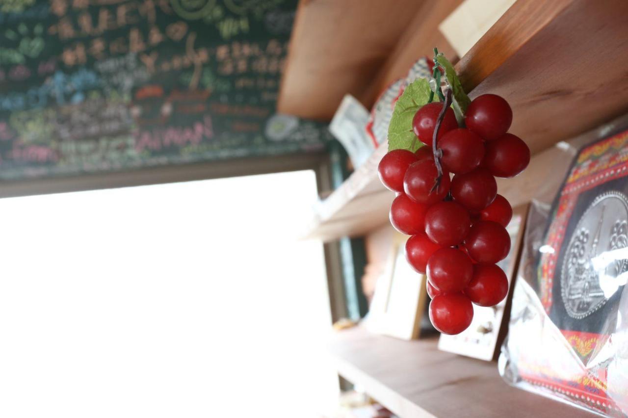 Grapehouse Koenji Vandrarhem Tokyo prefektur Exteriör bild